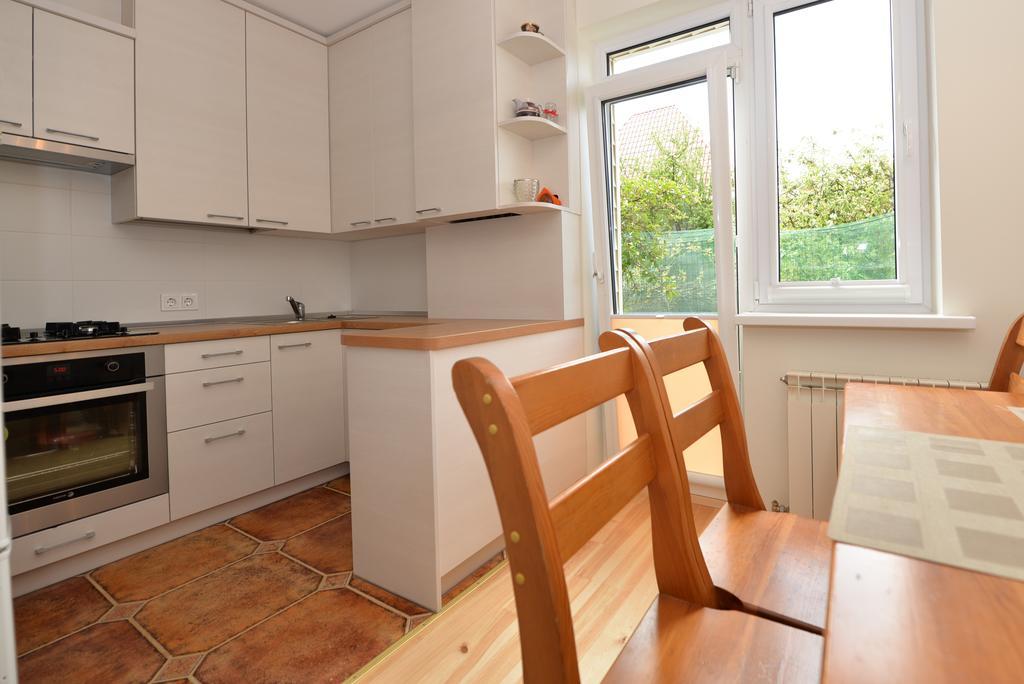 Zeliuga Apartments Паланга Стая снимка