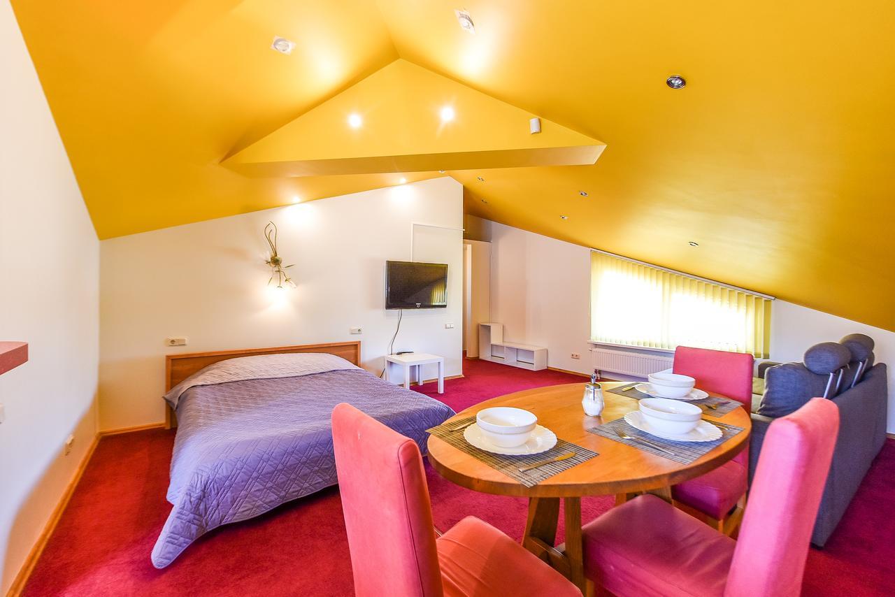 Zeliuga Apartments Паланга Екстериор снимка